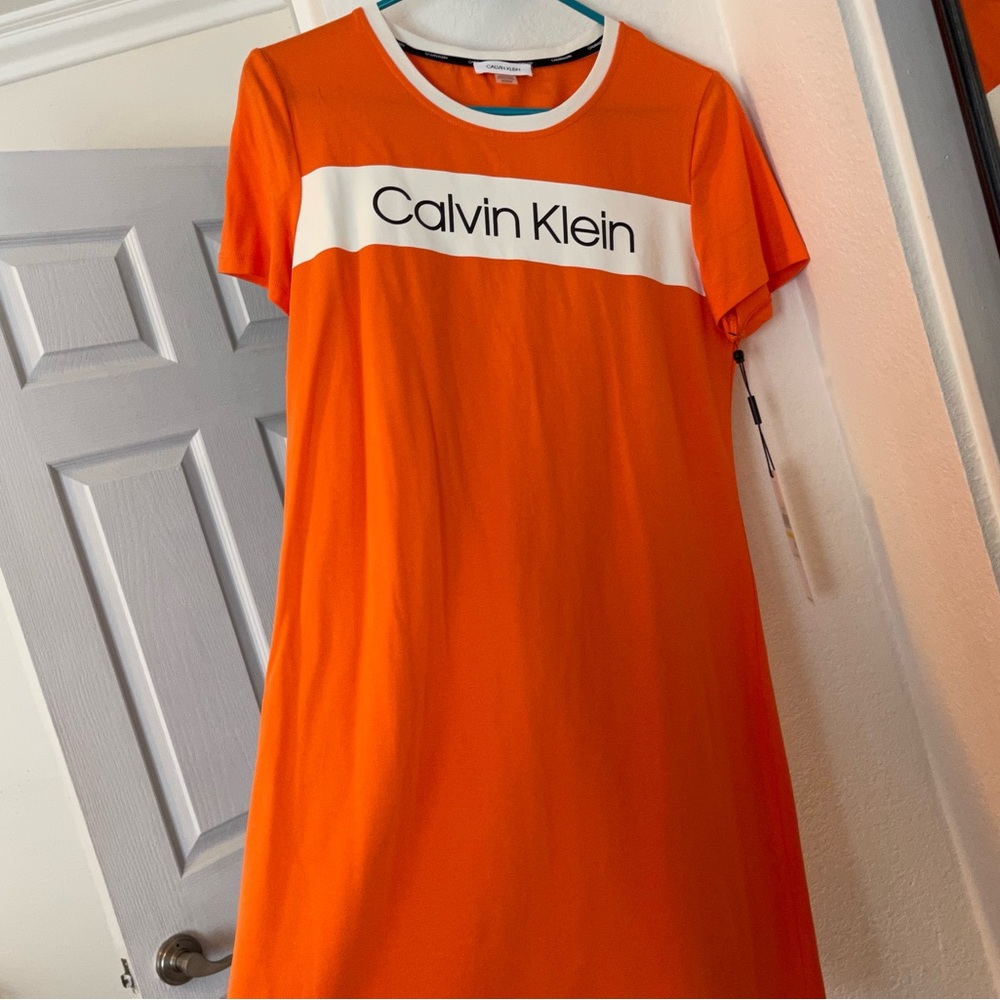 Calvin Klein T-shirt casual dress